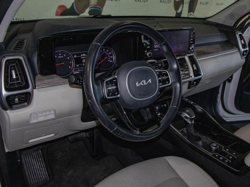 Used 2022 Kia Sorento EX FWD image 6