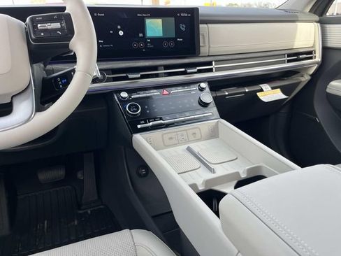 New 2026 Hyundai Santa Fe Limited image 15