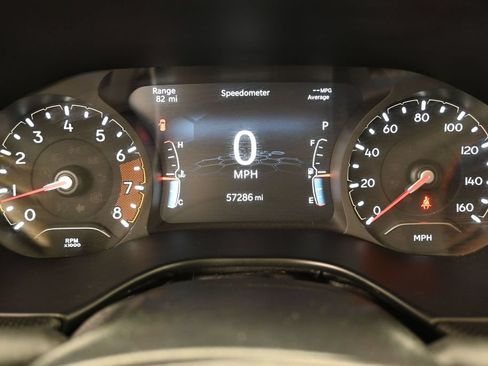 Used 2022 Jeep Compass Trailhawk w/ Trailhawk Convenience Group AWD/4WD image 23