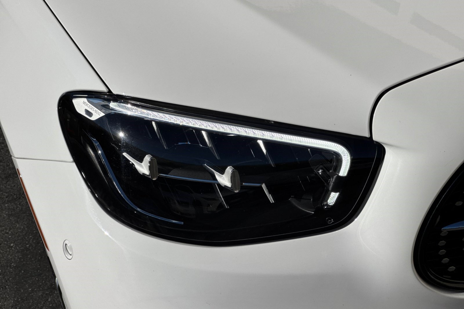 Used 2022 Mercedes-Benz E 350 Sedan image 11