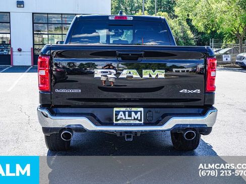 Used 2025 RAM 1500 Laramie AWD/4WD image 11