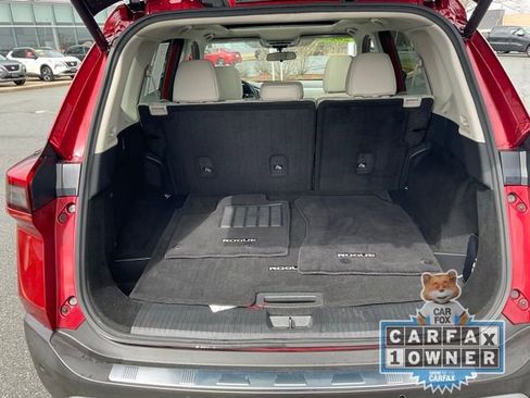 Used 2023 Nissan Rogue SV w/ SV Premium B Package image 9