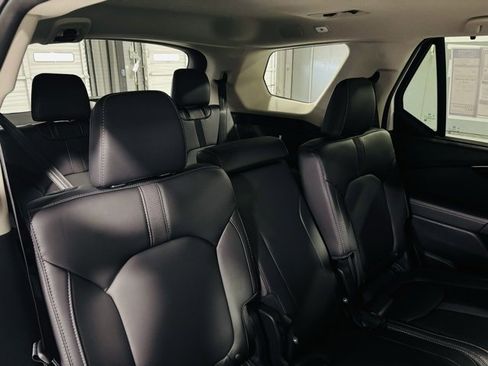 New 2025 Honda Pilot EX-L image 28