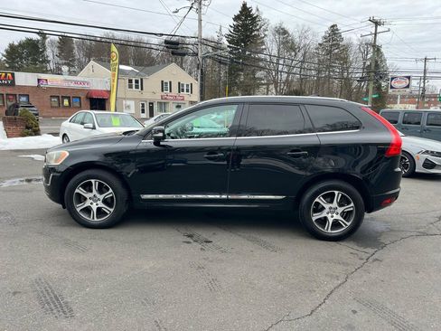 Used 2014 Volvo XC60 T6 image 2