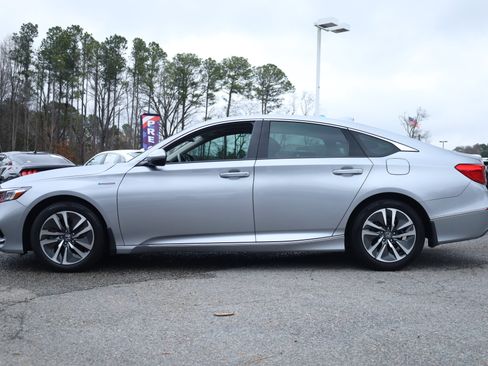 Used 2020 Honda Accord EX-L image 2