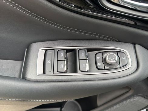 Used 2023 Subaru Outback Touring XT image 38