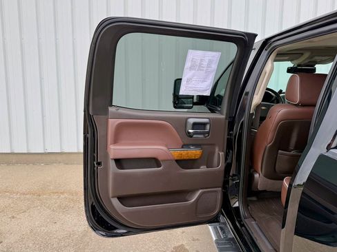 Used 2015 Chevrolet Silverado 2500 High Country w/ Duramax Plus Package AWD/4WD image 15
