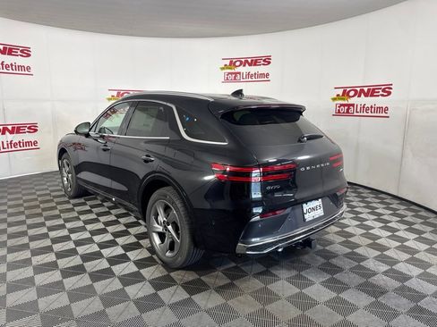 New 2026 Genesis GV70 2.5T Advanced w/ G1 Accessory Package AWD/4WD image 2