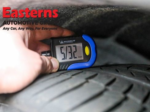 Used 2023 BMW X6 M50i w/ Executive Package image 30