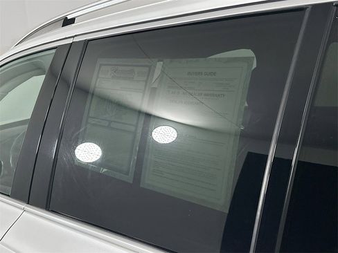 Used 2016 Volvo XC90 T5 Momentum image 36