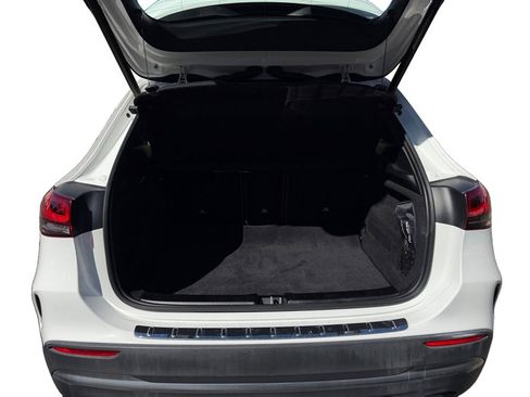 Used 2021 Mercedes-Benz GLA 35 AMG 4MATIC image 25