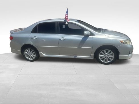 Used 2010 Toyota Corolla S FWD image 23