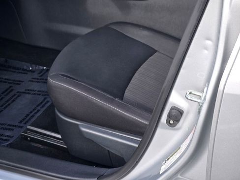 Used 2022 Nissan Sentra SV image 19