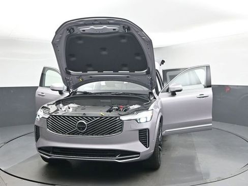 New 2026 Volvo XC90 B6 Plus w/ Protection Package Premier image 55