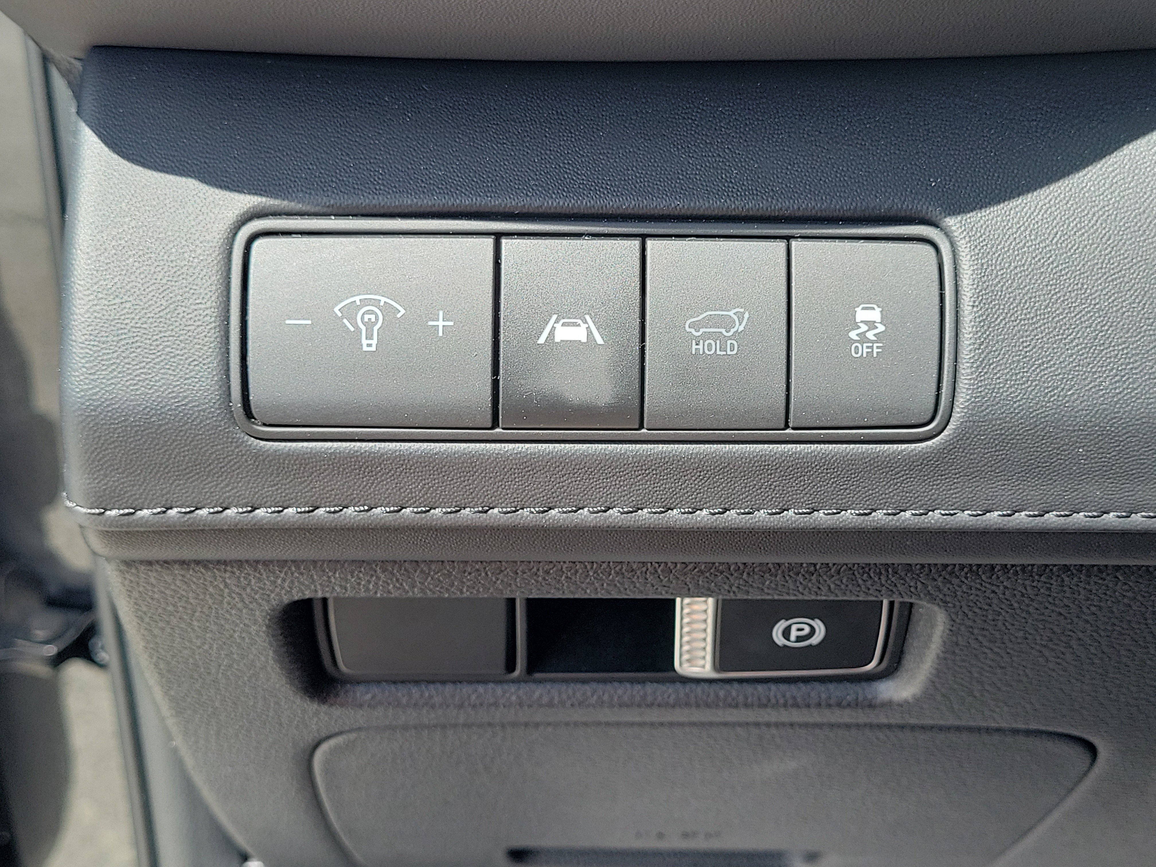 Used 2023 Hyundai Santa Fe SEL w/ Premium Package FWD image 26