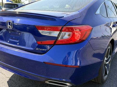 Used 2019 Honda Accord Sport image 6