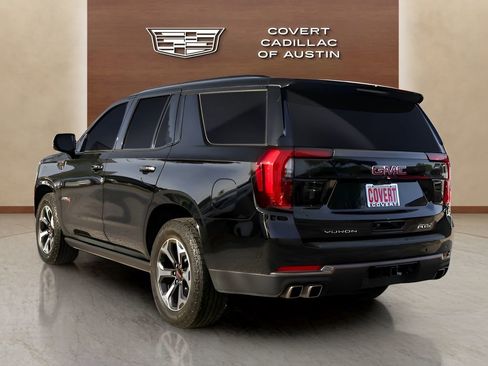 Used 2025 GMC Yukon AT4 Ultimate AWD/4WD image 6