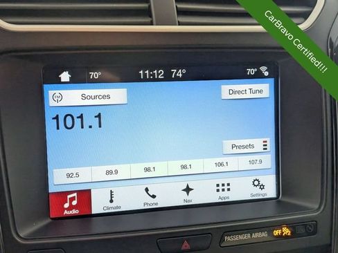 Used 2017 Ford Explorer XLT w/ Equipment Group 202A AWD/4WD image 20
