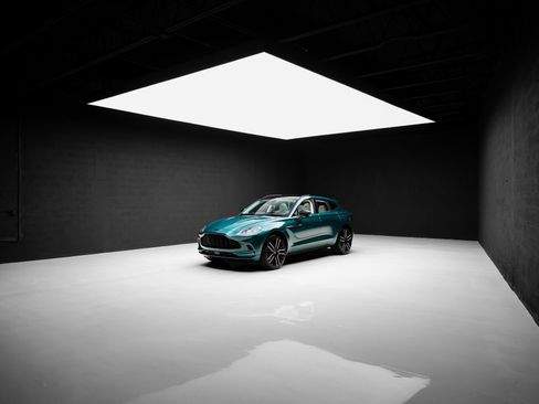 Used 2023 Aston Martin DBX AWD/4WD image 94