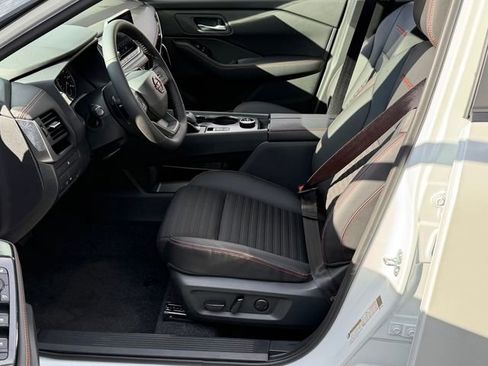 New 2026 Nissan Rogue SV AWD/4WD image 20
