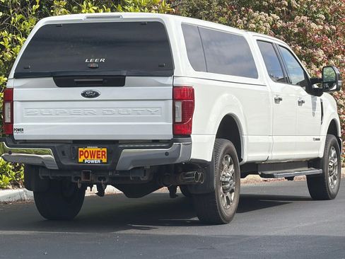 Used 2020 Ford F350 Lariat w/ Lariat Ultimate Package AWD/4WD image 4
