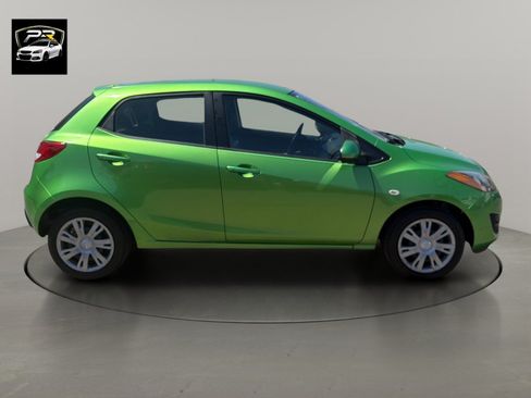 Used 2012 MAZDA MAZDA2 Sport FWD image 6