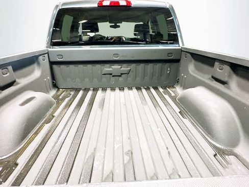 Used 2018 Chevrolet Silverado 1500 LT w/ True North Edition AWD/4WD image 25