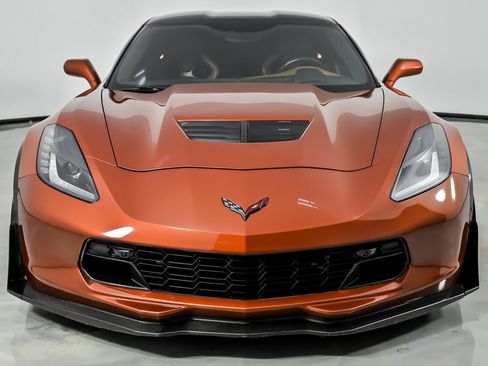 Used 2016 Chevrolet Corvette Z06 w/ 3LZ Preferred Equipment Group RWD image 4