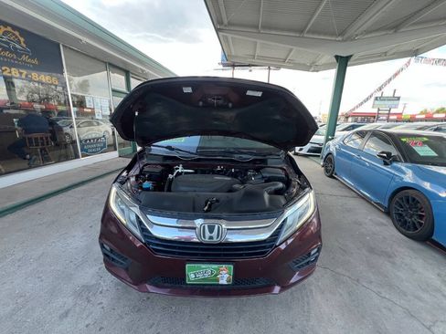 Used 2019 Honda Odyssey EX image 16
