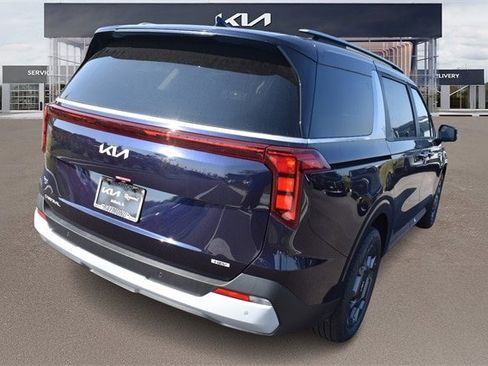 New 2026 Kia Carnival EX image 3