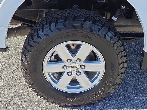 Used 2023 Ford F150 XLT w/ Equipment Group 301A Mid image 7