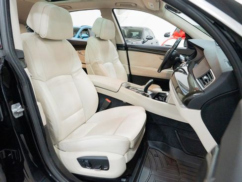 Used 2015 BMW 535i Gran Turismo xDrive image 22