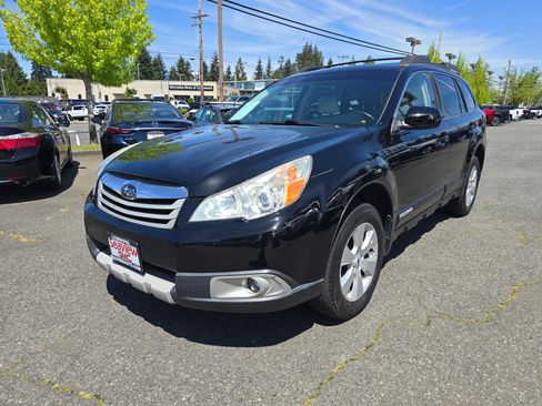Used 2012 Subaru Outback 2.5i Limited w/ Moonroof Pkg AWD/4WD image 7