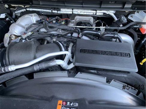 Used 2024 Chevrolet Silverado 3500 LT w/ Convenience Package image 12