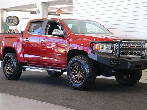 Used 2020 GMC Canyon Denali AWD/4WD image 2