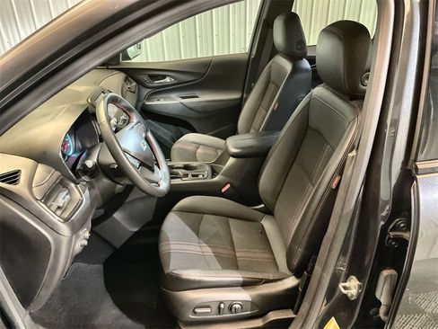 Used 2023 Chevrolet Equinox RS image 18