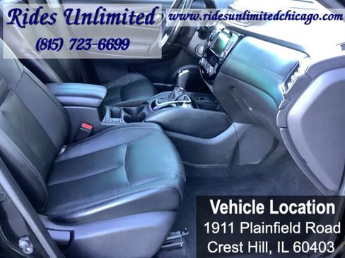 Used 2018 Nissan Rogue SL w/ Premium Package AWD/4WD image 37