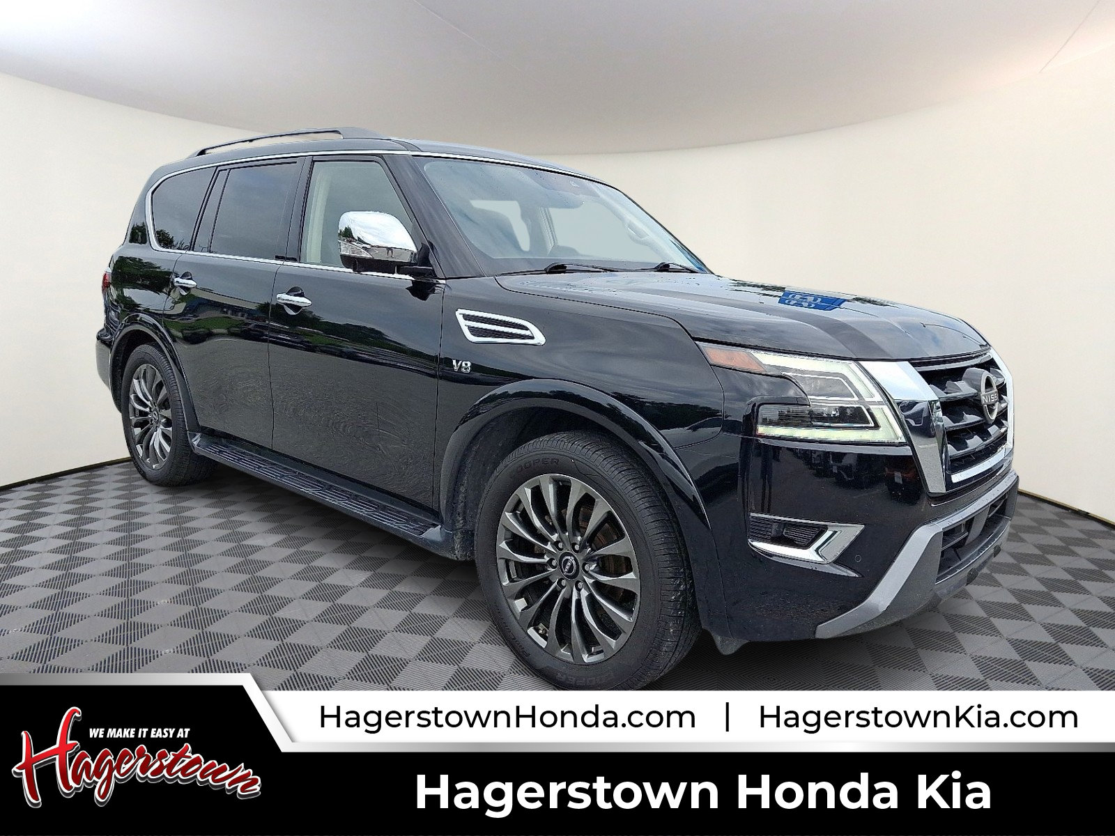 Used 2021 Nissan Armada Platinum w/ Captain's Chairs Package AWD/4WD image 1