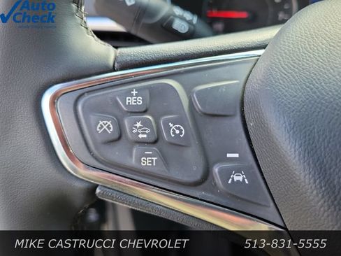 Used 2023 Chevrolet Equinox LT AWD/4WD image 16