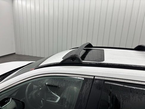 Used 2023 Toyota RAV4 XLE Premium image 7