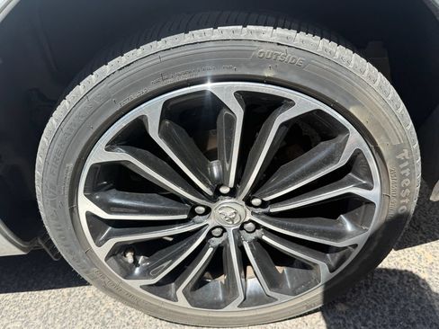 Used 2015 Toyota Corolla S FWD image 17