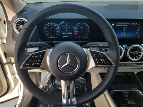 Certified 2026 Mercedes-Benz GLA 250 image 21