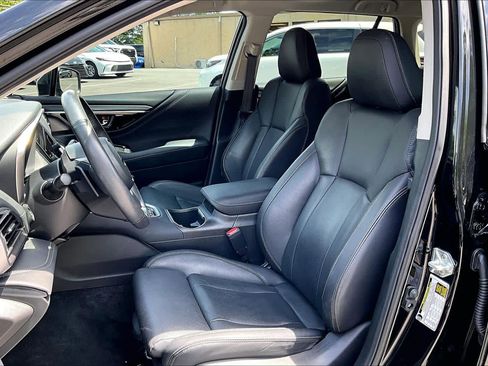 Used 2023 Subaru Outback Touring XT AWD/4WD image 8