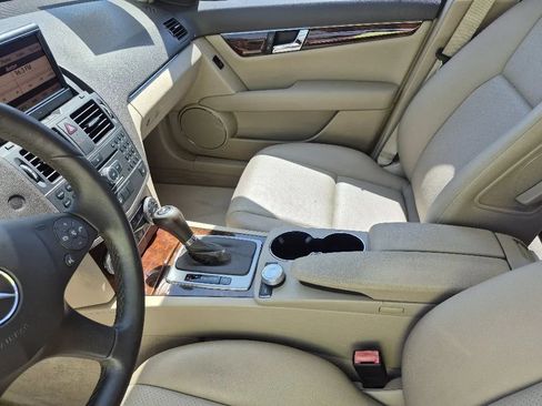 Used 2011 Mercedes-Benz C 300 4MATIC Sedan w/ Multimedia Pkg image 15