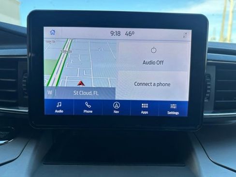 Used 2022 Ford Explorer XLT w/ Equipment Group 202A image 13