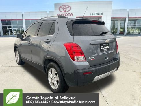 Used 2015 Chevrolet Trax LT w/ LT Plus Package FWD image 3
