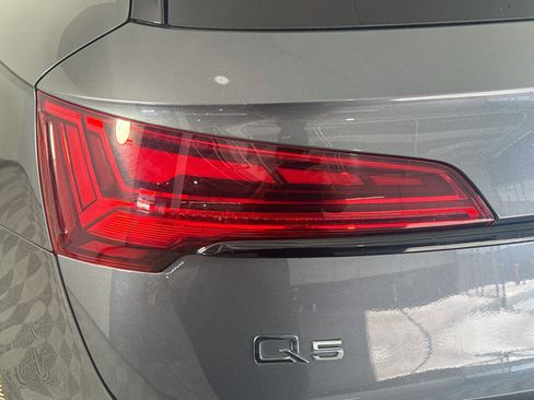 Used 2025 Audi Q5 2.0T Premium AWD/4WD image 36