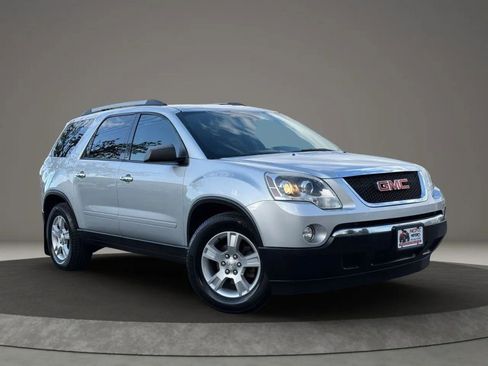 Used 2011 GMC Acadia SLE image 4