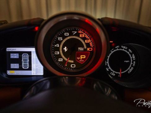 Used 2017 Ferrari California T RWD image 49