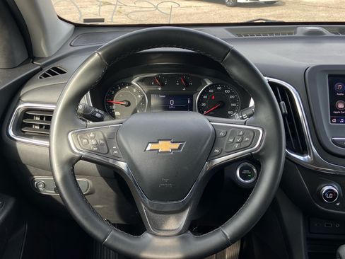 Used 2024 Chevrolet Equinox LT AWD/4WD image 16